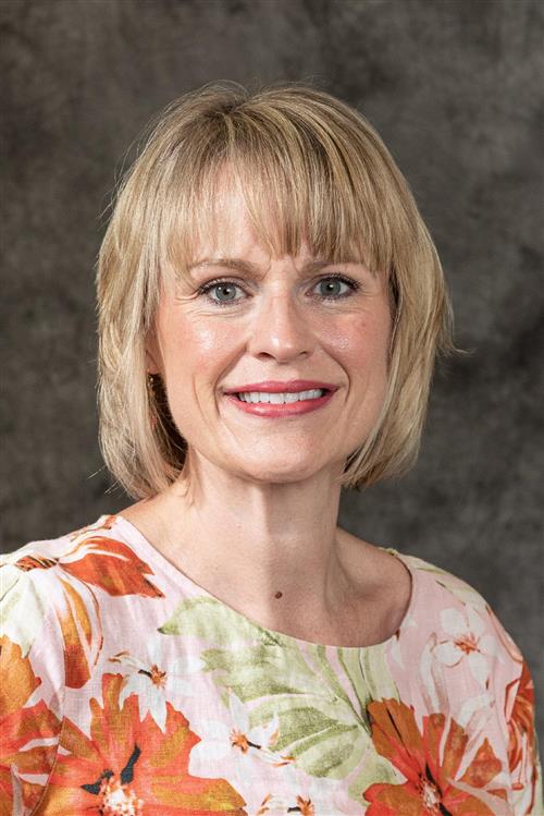 Julie Stark